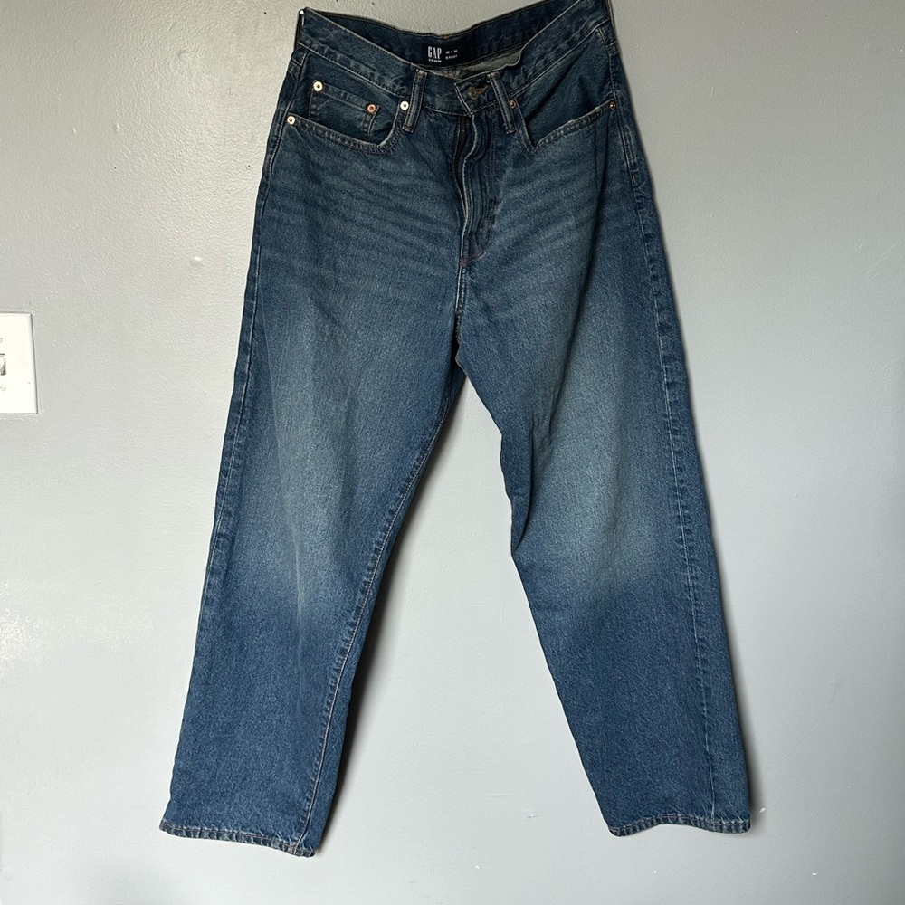 GAP Blue Baggy-Fit Jeans in medium wash